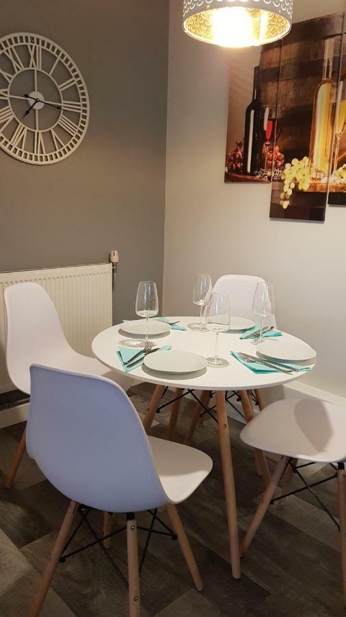 Апартаменты New Contemporary Flat Minutes From Airport & Nec Marston Green Экстерьер фото
